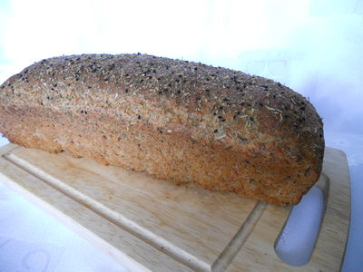 Ziołowy chleb z czarnuszką