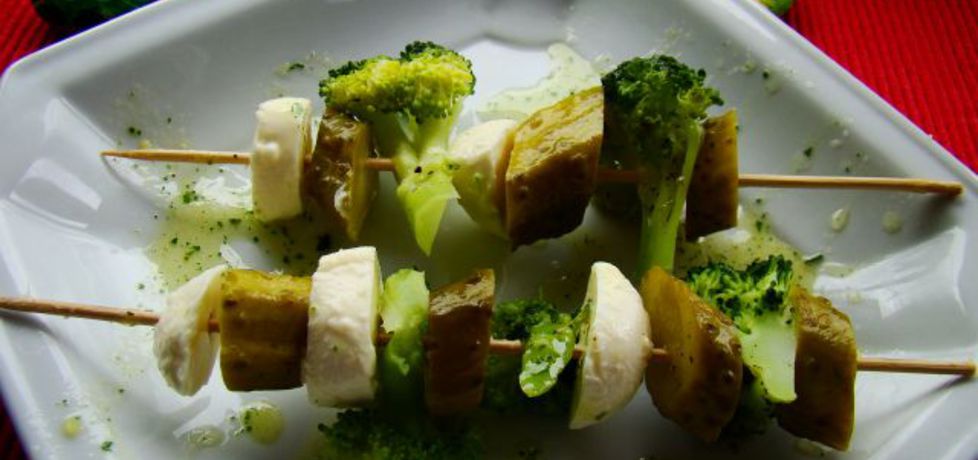 Szaszłyki z mozzarellą i brokułami (autor: iwa643)