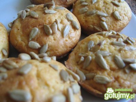 Bardzo smaczne: muffinki ze słonecznikiem. gotujmy.pl