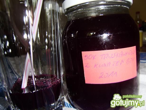 Przepis  sok z truskawek z kwiatem bzu przepis