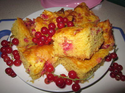 Ciasto z porzeczkami czerwonymi i serkiem mascarpone ...