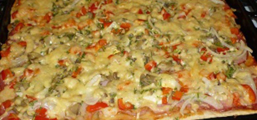 Pyszna pizza domowa (autor: wafelek2601)