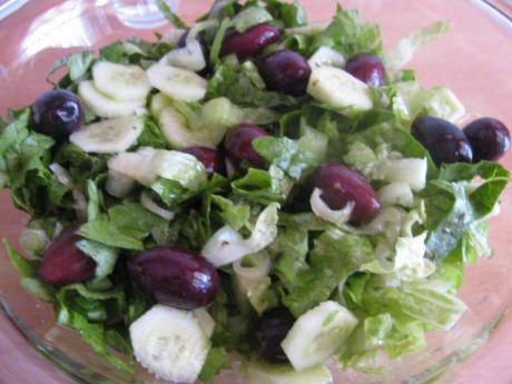 Przepis  salata z oliwkami przepis