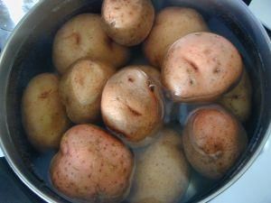Przepis  zapiekanka z ziemniaków i jaj przepis