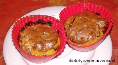 Dietetyczne muffinki orzechowo