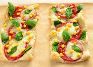 Pizza na cieście francuskim  prosty przepis i składniki