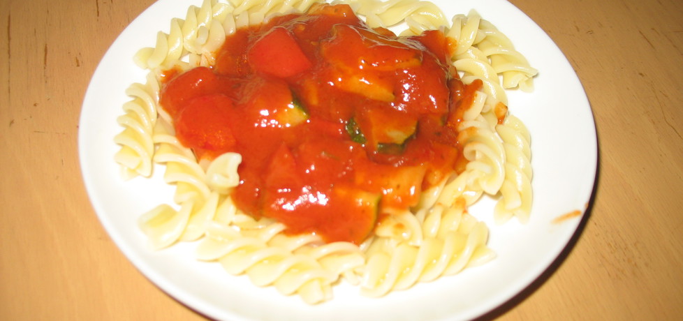 Makaron z cukinią i pomidorami (autor: berys18)