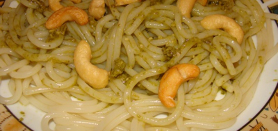 Spaghetti z sosem ziołowym (autor: paulina2157)