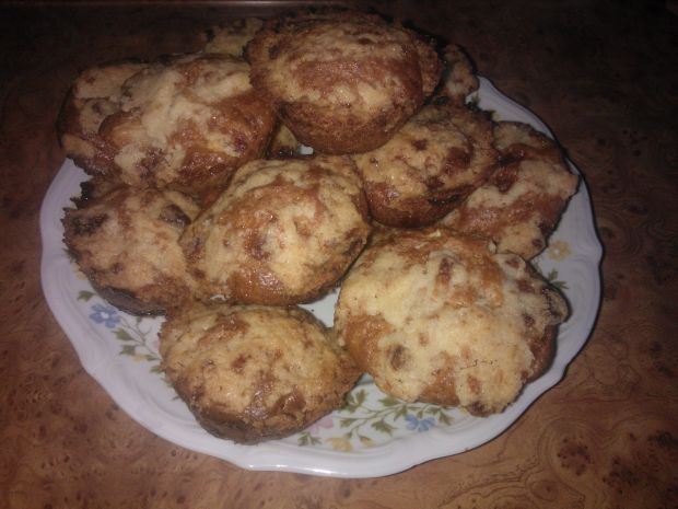 Przepis  muffinki z krówkami i jabłkami przepis