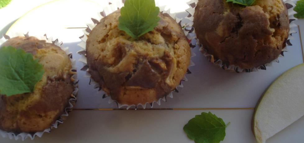Muffinki z jabłkiem (autor: cukiereczek)