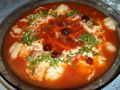 Zupa pomidorowa z żurawiną