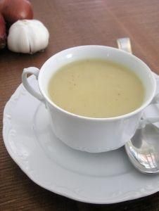 Zupa czosnkowa  najlepszy przepis