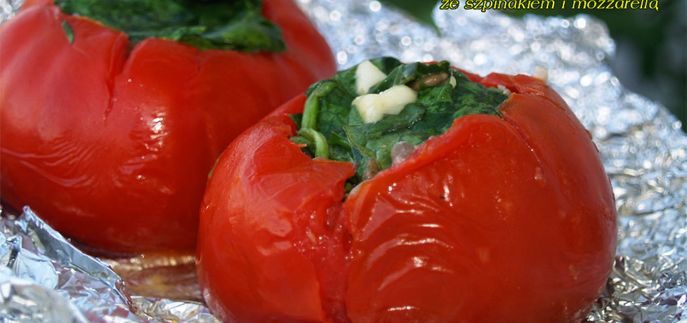 Grillowane pomidory faszerowane ze szpinakiem i mozarellą (autor ...