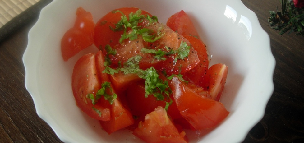 Sałatka z pomidorów i pietruszki (autor: martynia6)