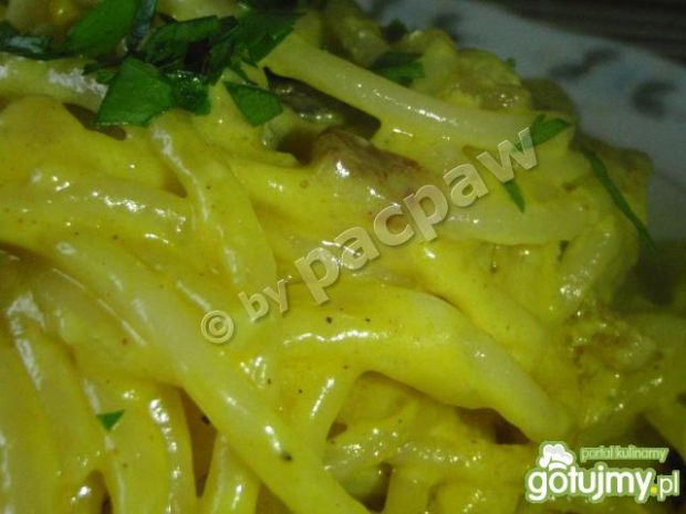 Spaghetti carbonara  przepis kulinarny