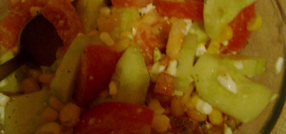 Sałatka pomidorowo-ogórkowa (autor: aisza1)