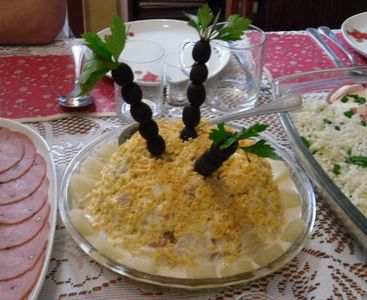 Sałatka ''bezludna wyspa z selerem i ananasem