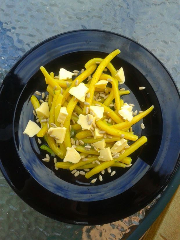 Przepis  sałatka z żółtej fasolki szparagowej przepis