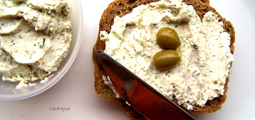Pasta z twarogu i zielonych oliwek do chleba (autor: caralajna ...