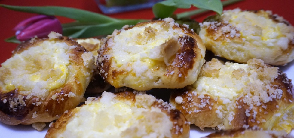 Mini drożdżówki z serem i kruszonką (autor: molanka ...