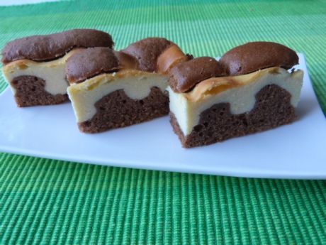 Przepis  kakaowe ciasto z waniliowym serem przepis