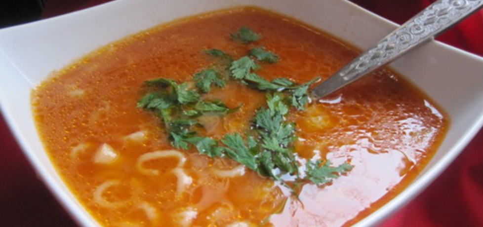 Zupa pomidorowa z koralikami i pietruszką (autor: jolantaps ...