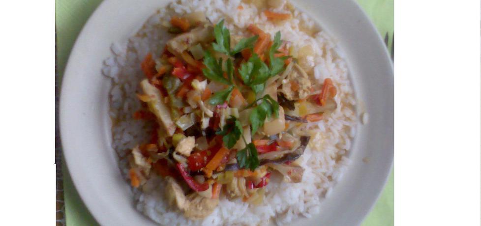 Ryż z chińskimi warzywami (autor: kuchareczka2)