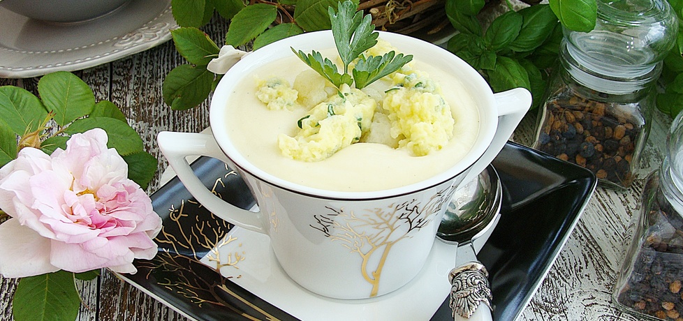 Zupa krem z kalafiora z kluseczkami serowo
