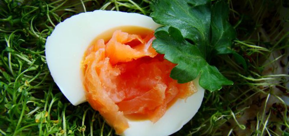 Jajka nadziewane wędzonym łososiem (autor: iwa643 ...