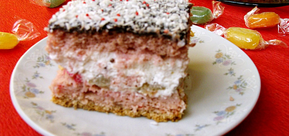 Różowe ciasto z gruszkami (autor: iziona)
