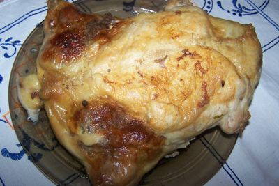 Pieczony faszerowany kurczak bez kości