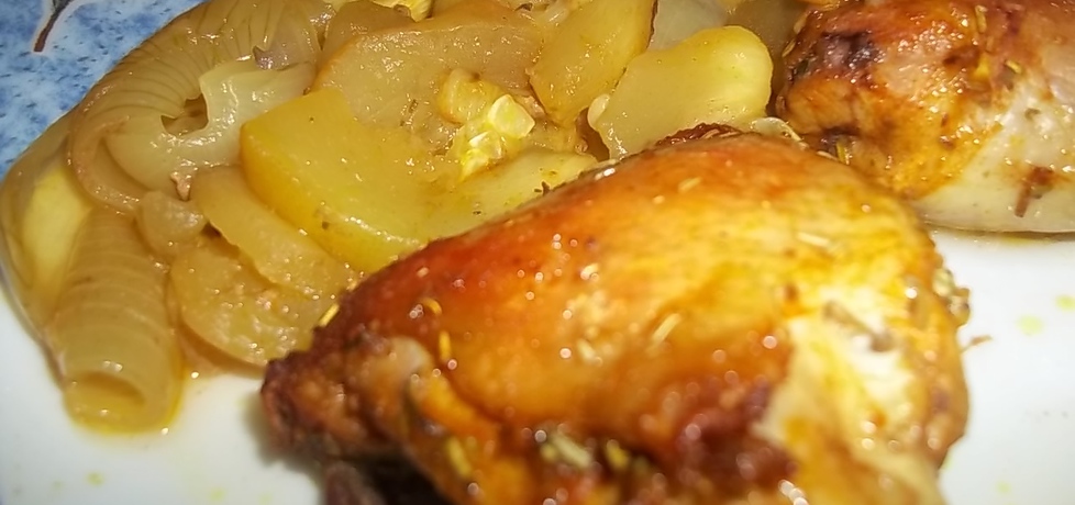 Kurczak z cebulą i cukinią (autor: beatris)