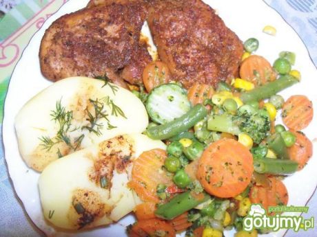 Przepis  dietetyczny filet z kurczaka z warzywami przepis