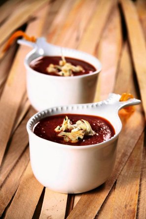 Zupa pomidorowa z kalafiorem  prosty przepis i składniki