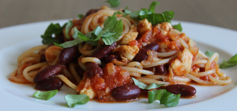 Spaghetti z kurczakiem, fasolą i pomidorami (autor: wedith1 ...