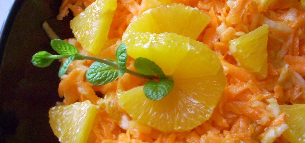 Surówka z marchewki, jabłka i pomarańczy (autor: smacznapyza ...