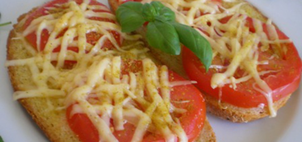 Grzanki z pomidorem i żółtym serem (autor: ilka86)