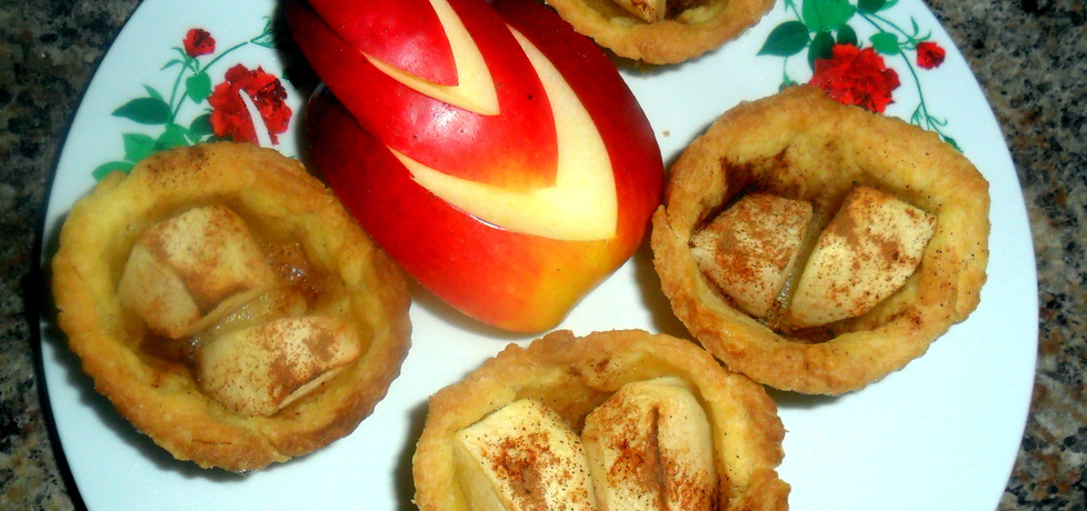 Słodkie babeczki z jabłkami (autor: maridka19)