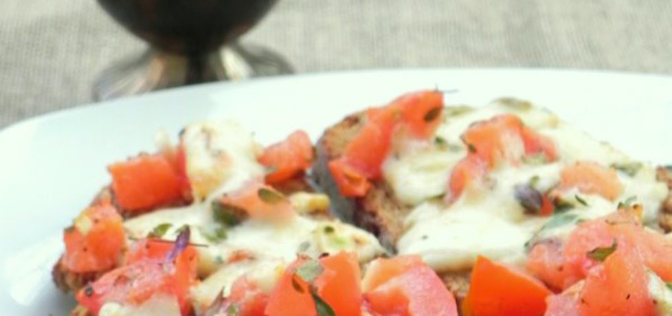 Bruschetta z pomidorami i mozzarellą (autor: izabela