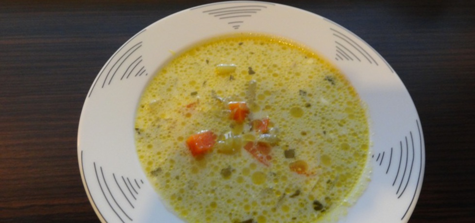 Zupa ogórkowa z nutą czosnkową (autor: oilliwka)