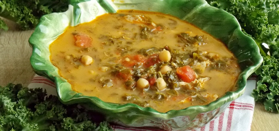 Jarmużowa zupa z pomidorami i cieciorką (autor: mniam ...