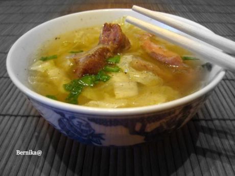 Przepis  ostra zupa syczuańska wg królika przepis