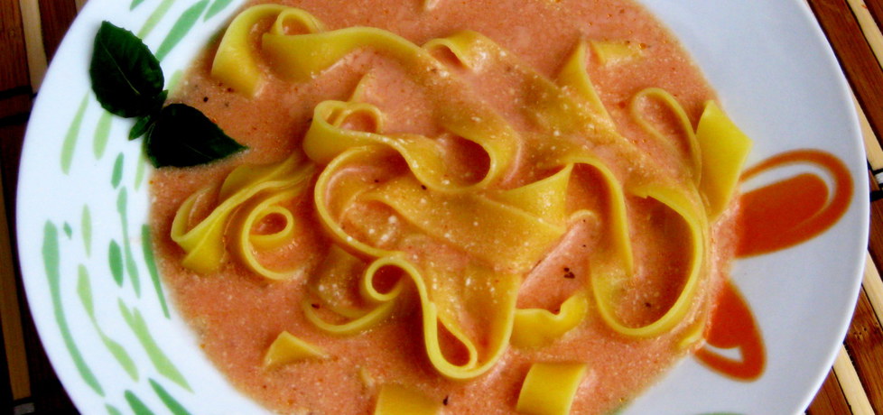 Zupa pomidorowa z makaronem (autor: henryka2)