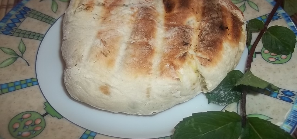 Czosnkowo-ziołowy chlebek z grilla (autor: beatris)