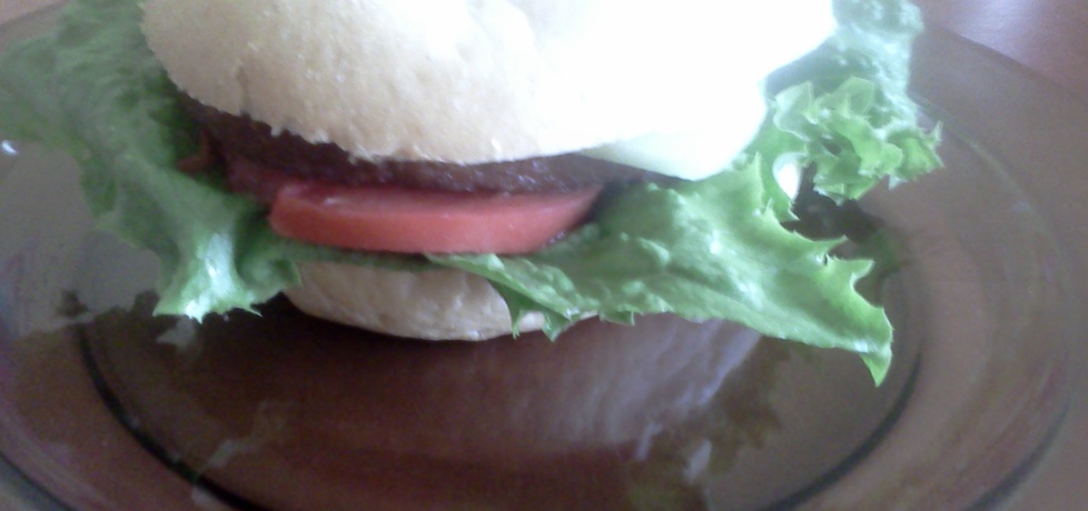 Hamburger z sałatą (autor: piotr24)