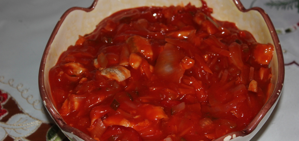 Śledź w salsie pomidorowej (autor: iskierka.ag)