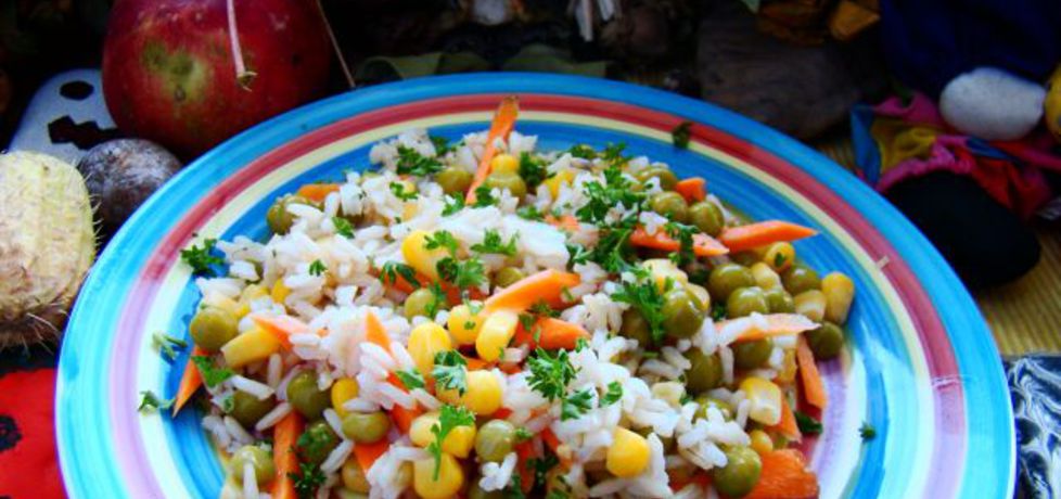 Sałatka warzywano-ryżowa (autor: iwa643)