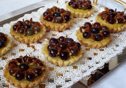 Tarteletki z winogronami i figami