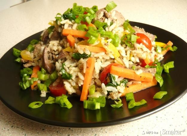 Ryż z wątróbką i warzywami