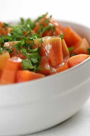 Sałatka z papai  prosty przepis i składniki